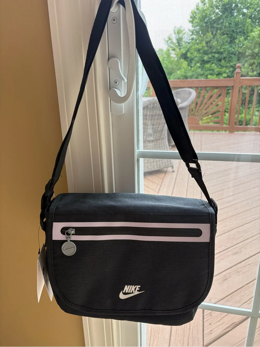 NWT Nike Black Insulated Lunch Bag